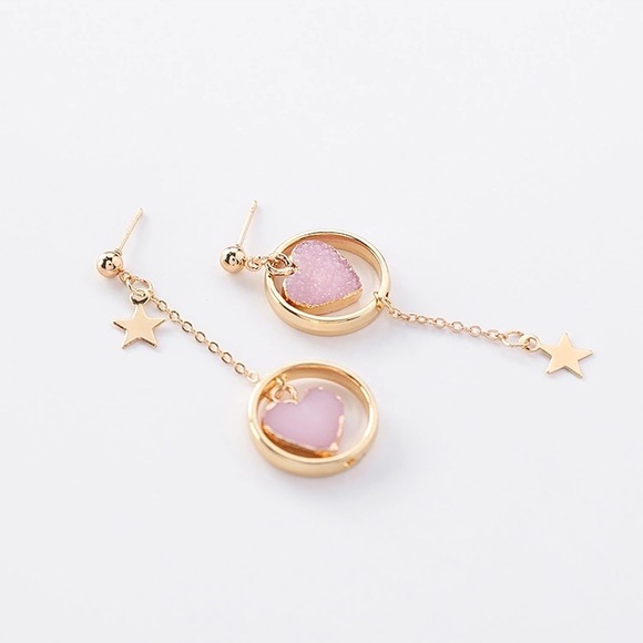 LAST PAIR! Asymmetrical Pink Heart Dangle Earrings - Picture 2 of 5